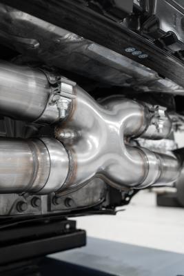 2020-2025 Chevrolet Corvette C8 6.2L Armor Pro T304 Stainless Steel 3 Inch Cat-Back Quad Split Rear with Carbon Fiber Tips Valve Delete MBRP