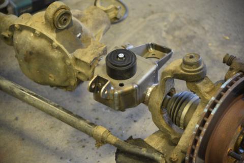 Jeep Grand Cherokee Coil Mount Repair Kit 99-04 WJ Clayton Off Road