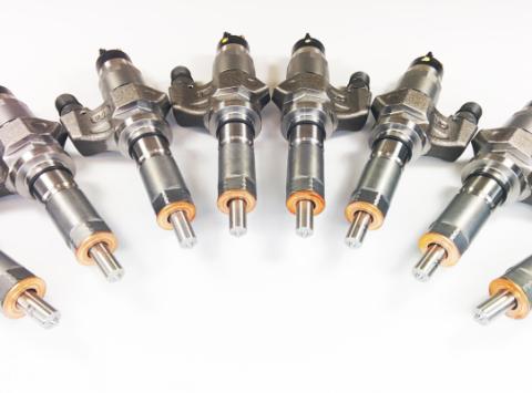 Chevy Duramax 01-04 LB7 Brand New 250 Percent Over Injector Set (SAC Nozzles) Dynomite Diesel